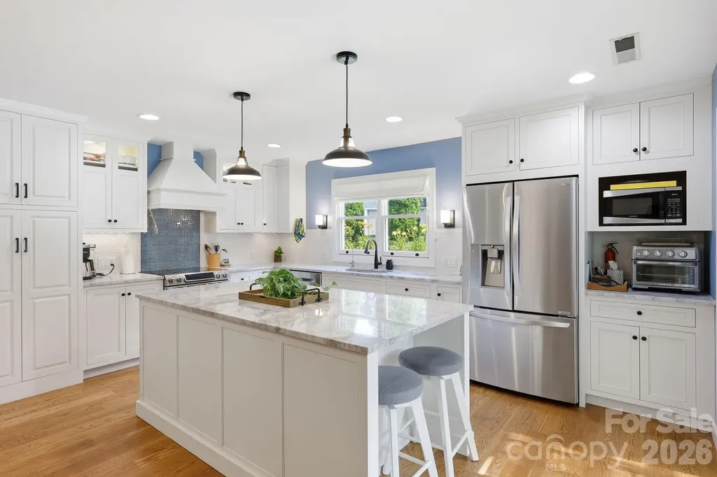 41 Cedarcliff Circle Asheville NC 28803