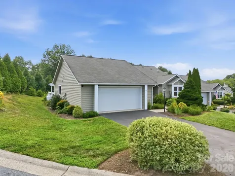 41 Cedarcliff Circle Asheville NC 28803