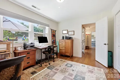 41 Cedarcliff Circle Asheville NC 28803