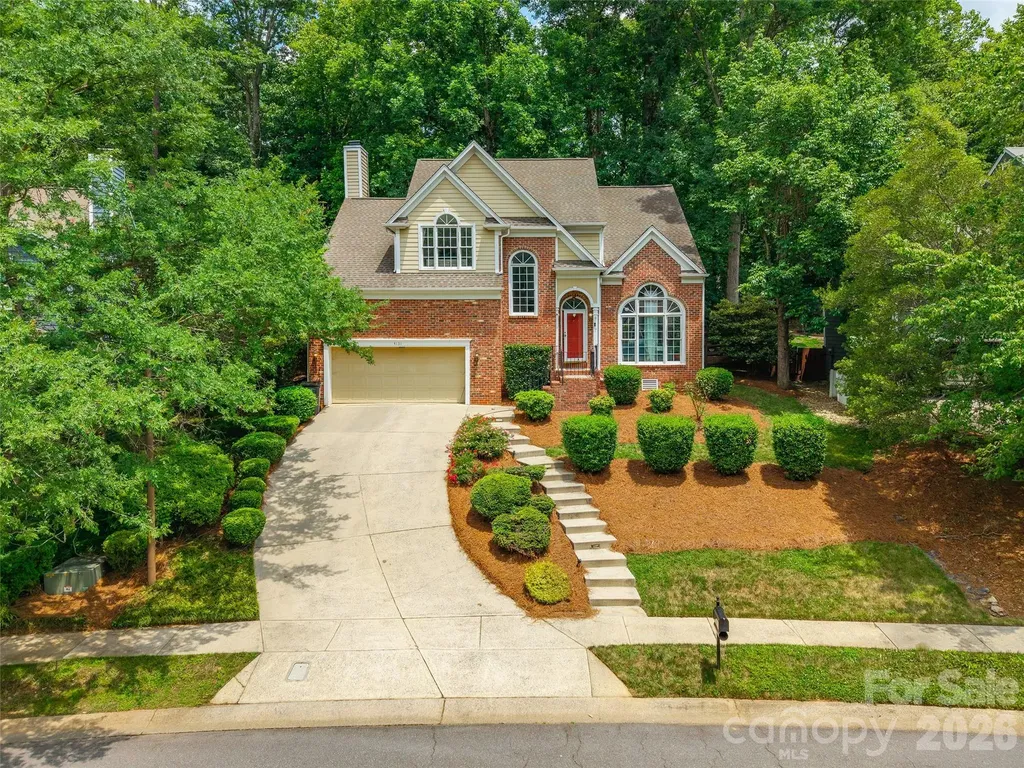 4131 Beauvista Drive Charlotte NC 28269