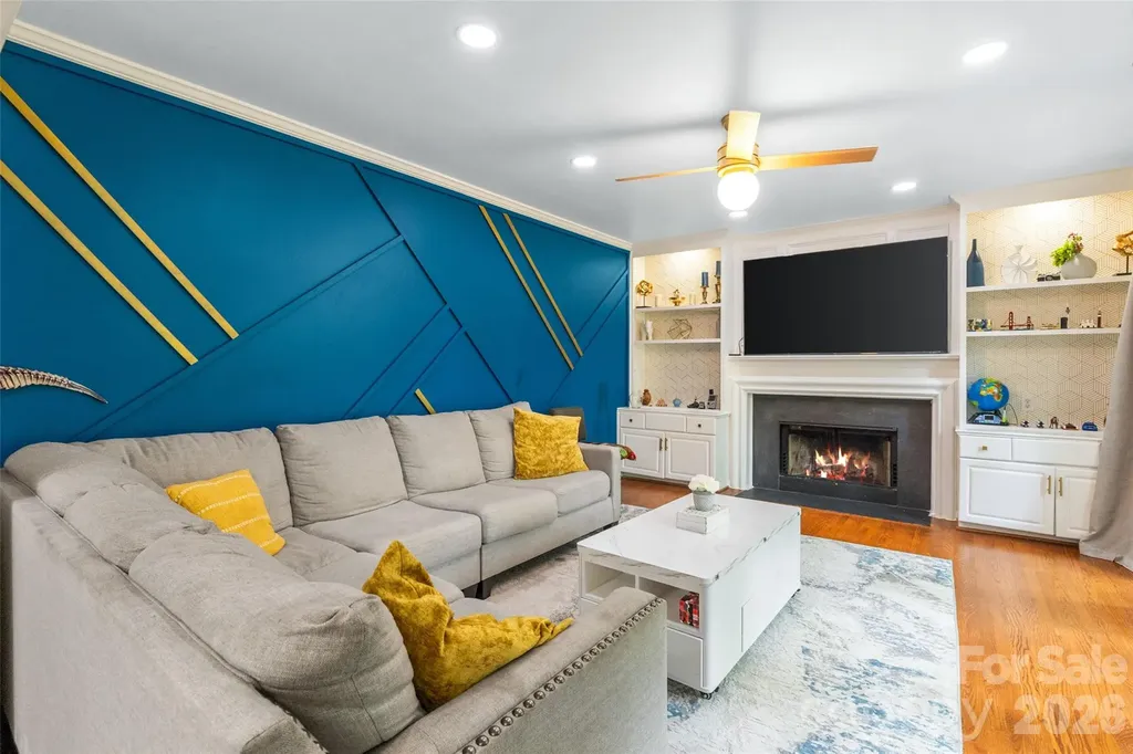 4131 Beauvista Drive Charlotte NC 28269