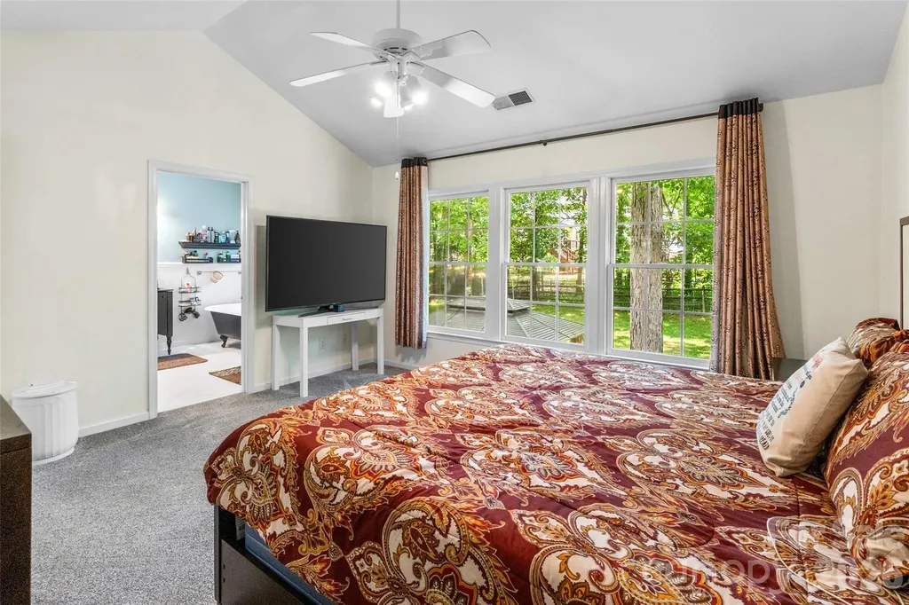 4131 Beauvista Drive Charlotte NC 28269