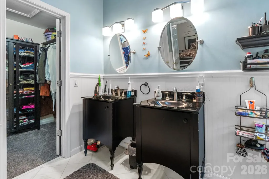 4131 Beauvista Drive Charlotte NC 28269