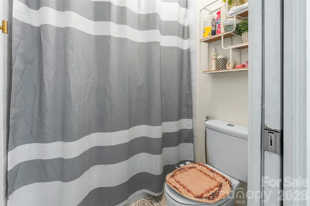4131 Beauvista Drive Charlotte NC 28269