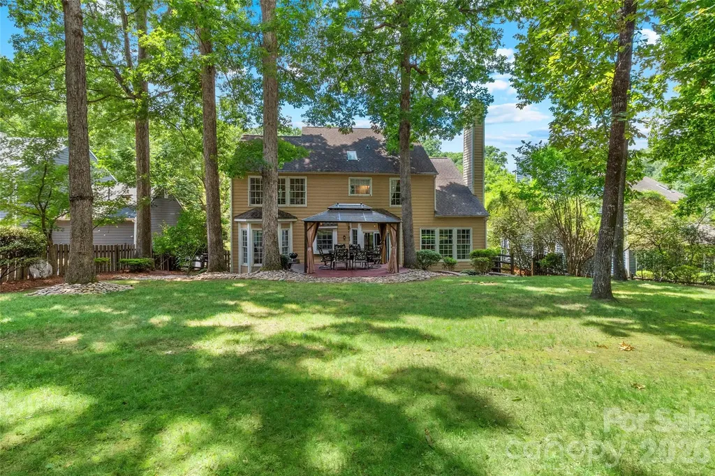 4131 Beauvista Drive Charlotte NC 28269