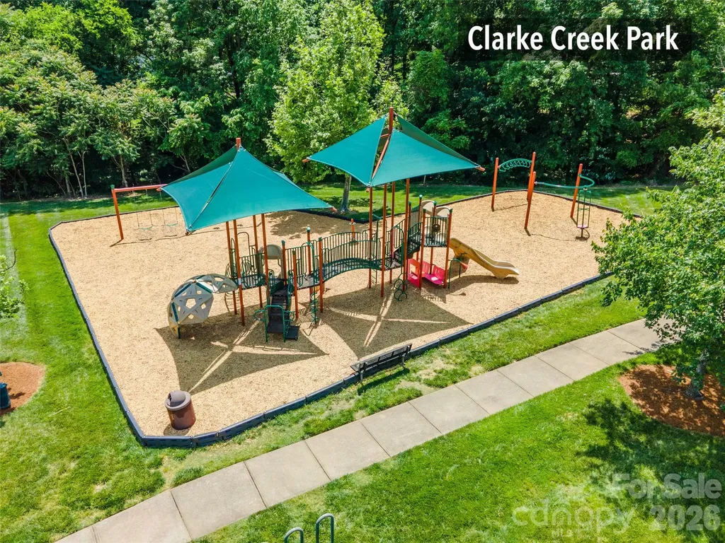 4131 Beauvista Drive Charlotte NC 28269