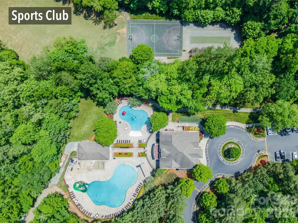 4131 Beauvista Drive Charlotte NC 28269