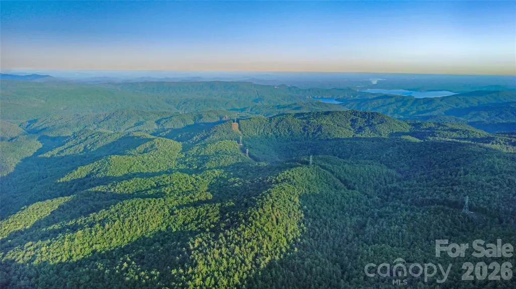 105 Toxaway Views Drive Lake Toxaway NC 28747
