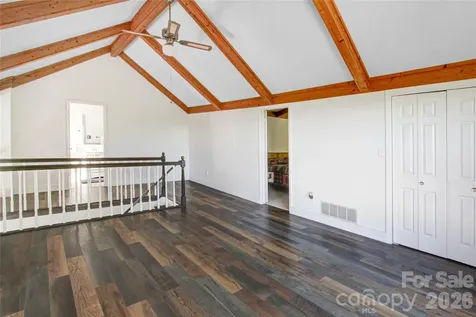 105 Toxaway Views Drive Lake Toxaway NC 28747