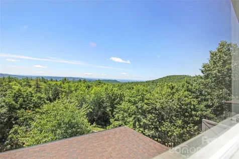 105 Toxaway Views Drive Lake Toxaway NC 28747
