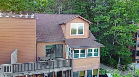 105 Toxaway Views Drive Lake Toxaway NC 28747
