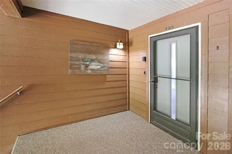 105 Toxaway Views Drive Lake Toxaway NC 28747