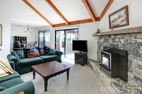 105 Toxaway Views Drive Lake Toxaway NC 28747