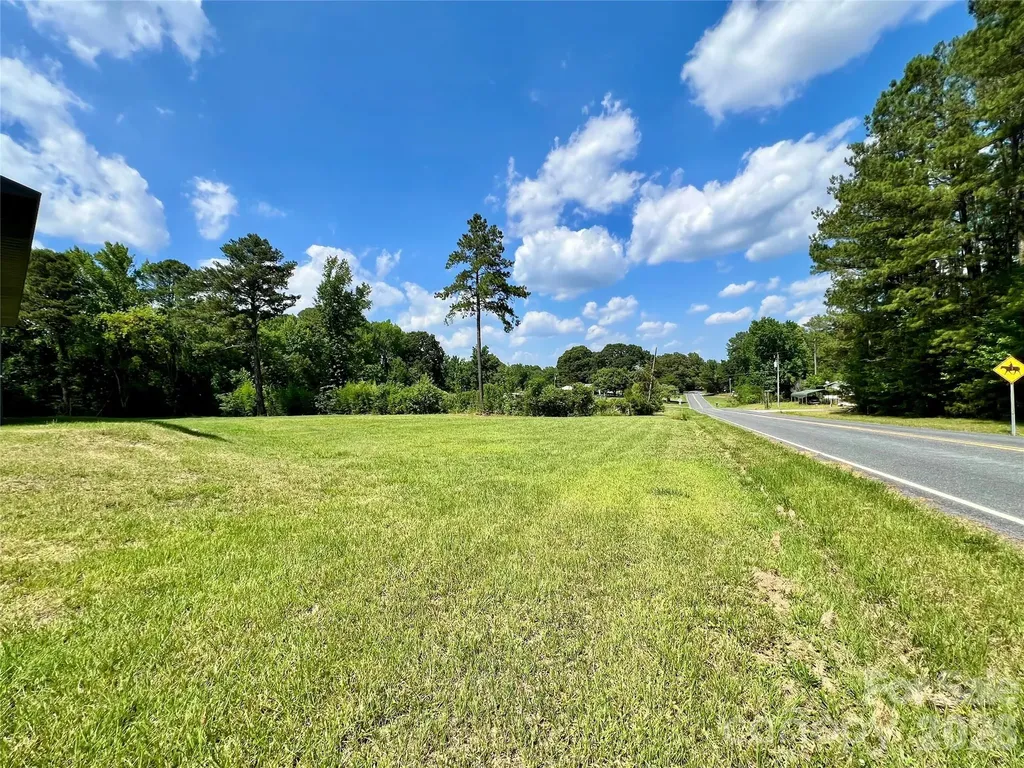 510 Lillys Bridge Road Mount Gilead NC 27306