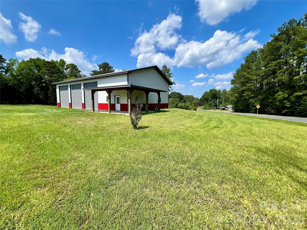 510 Lillys Bridge Road Mount Gilead NC 27306
