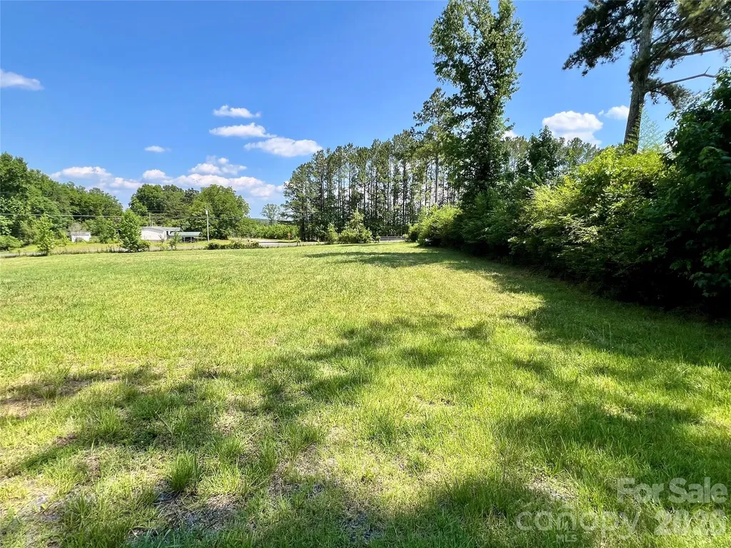 510 Lillys Bridge Road Mount Gilead NC 27306