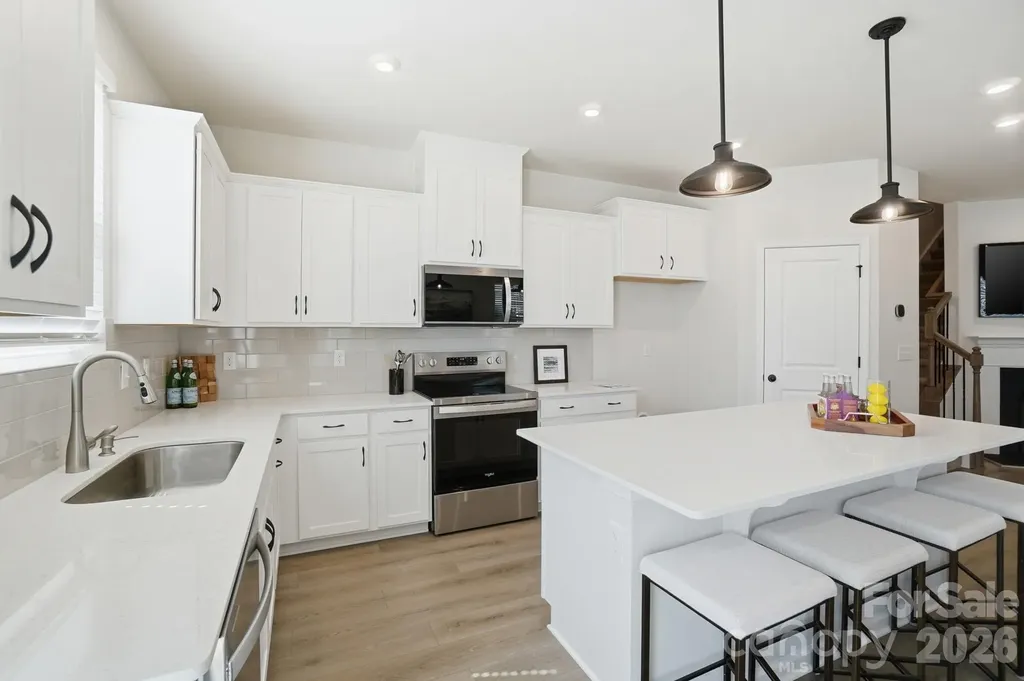 5402 Wyes Oak Lane Charlotte NC 28269