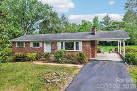 3157 Florida Drive Hendersonville NC 28792
