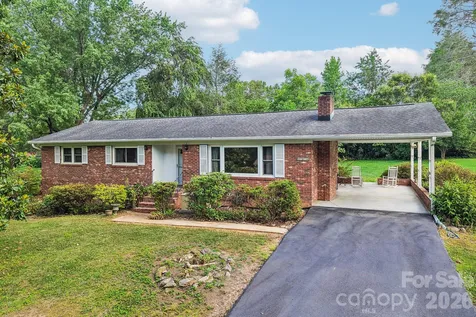 3157 Florida Drive Hendersonville NC 28792