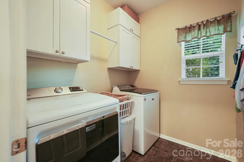 15926 Bubbling Branch Lane Charlotte NC 28273