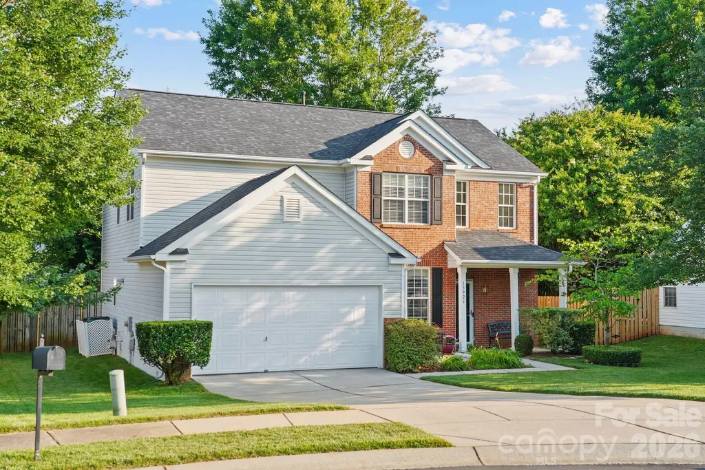 15926 Bubbling Branch Lane Charlotte NC 28273