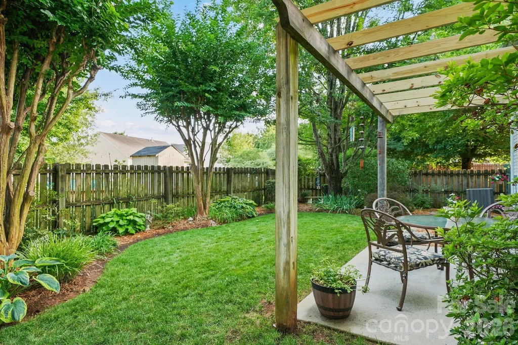 15926 Bubbling Branch Lane Charlotte NC 28273