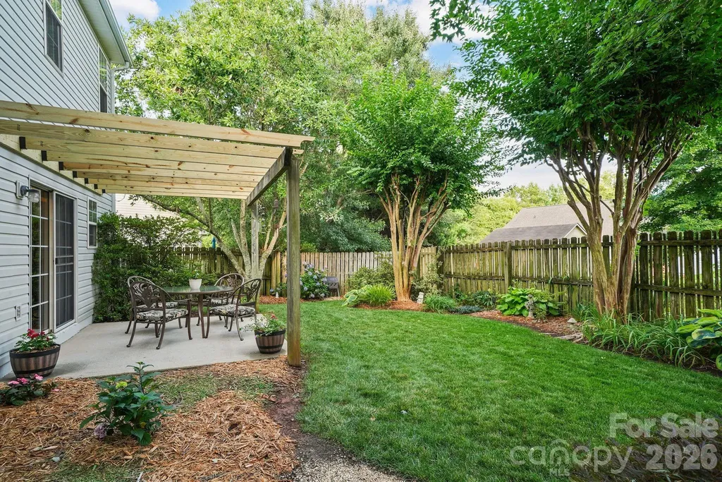 15926 Bubbling Branch Lane Charlotte NC 28273