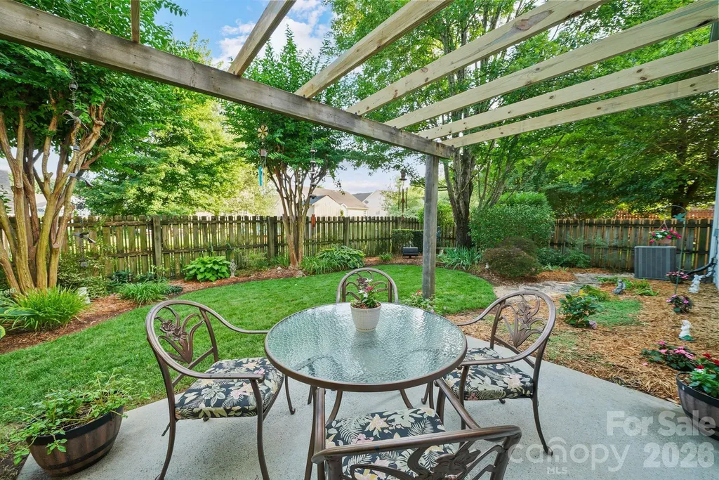 15926 Bubbling Branch Lane Charlotte NC 28273