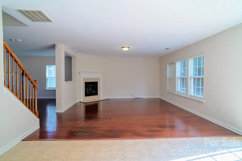 9411 Seamill Road Charlotte NC 28278