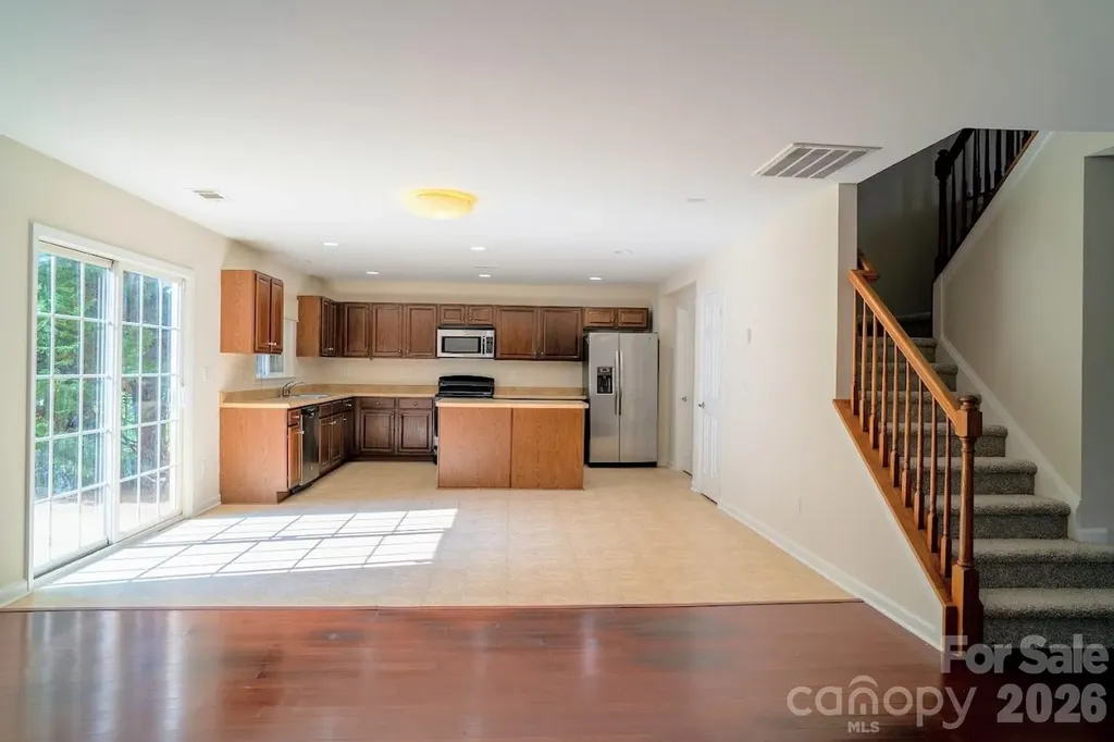 9411 Seamill Road Charlotte NC 28278