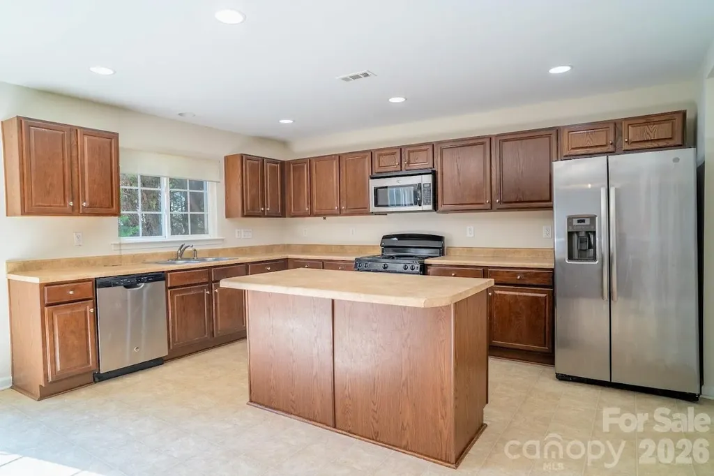 9411 Seamill Road Charlotte NC 28278