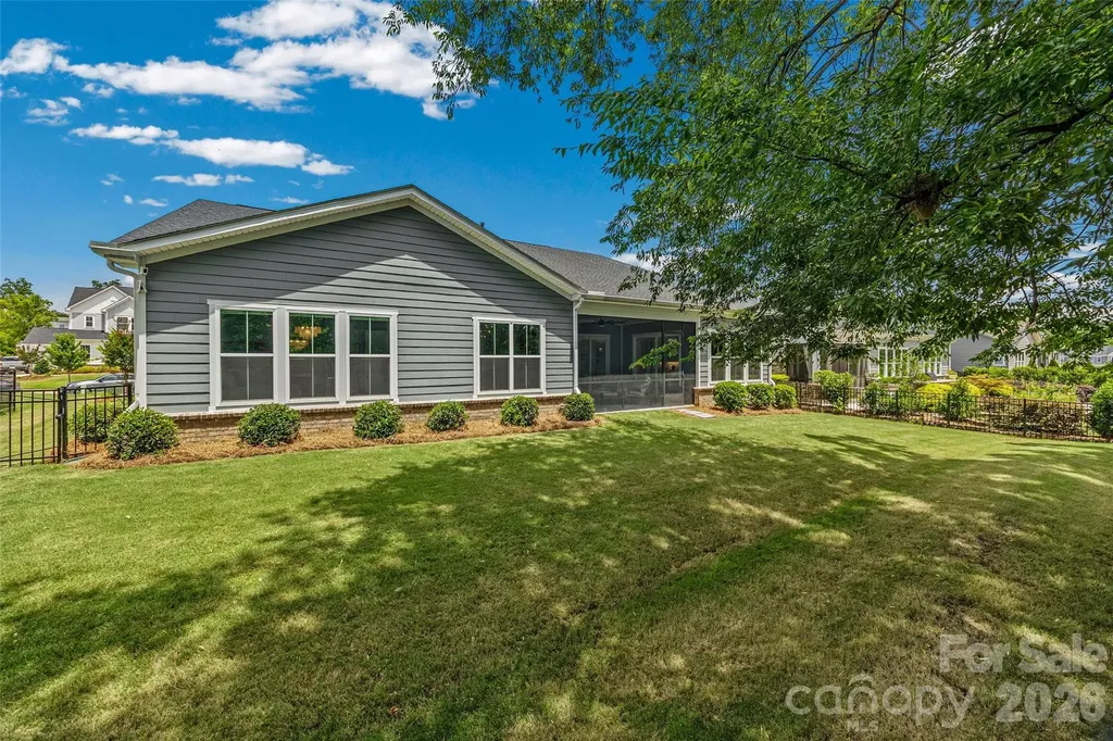 225 Lanyard Lane Belmont NC 28012