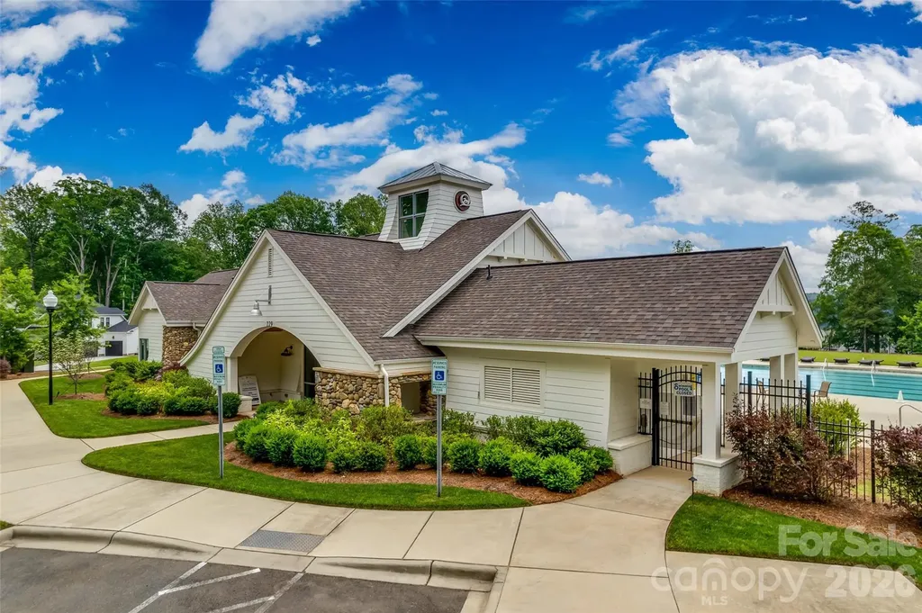 225 Lanyard Lane Belmont NC 28012
