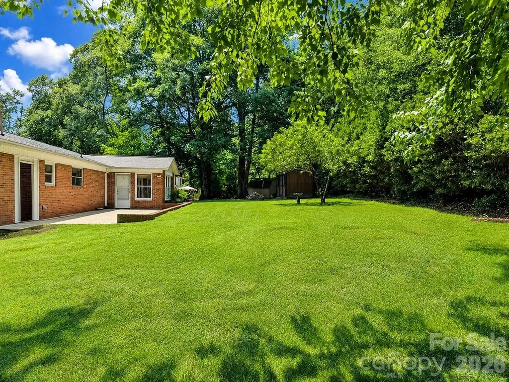 706 Hedrick Drive Statesville NC 28677