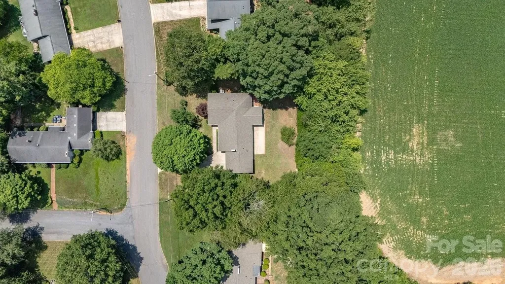 706 Hedrick Drive Statesville NC 28677