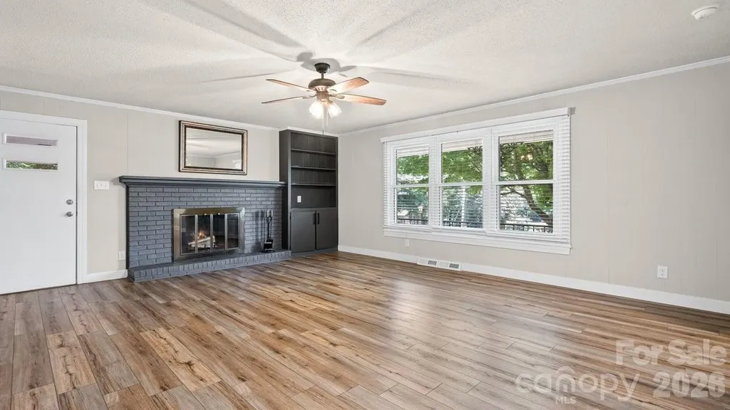 706 Hedrick Drive Statesville NC 28677