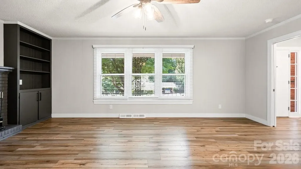 706 Hedrick Drive Statesville NC 28677