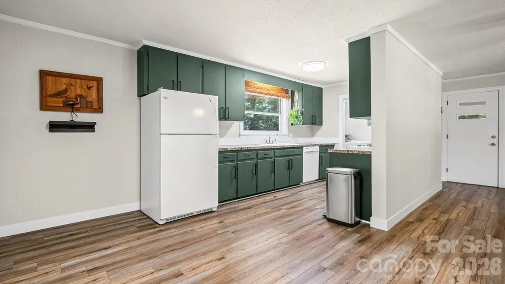 706 Hedrick Drive Statesville NC 28677