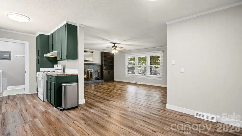 706 Hedrick Drive Statesville NC 28677