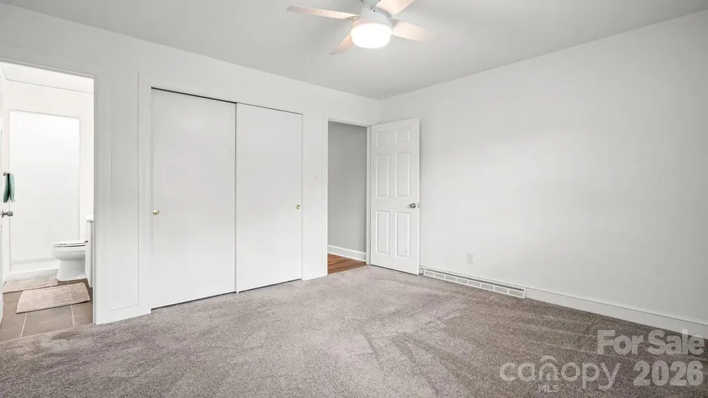706 Hedrick Drive Statesville NC 28677
