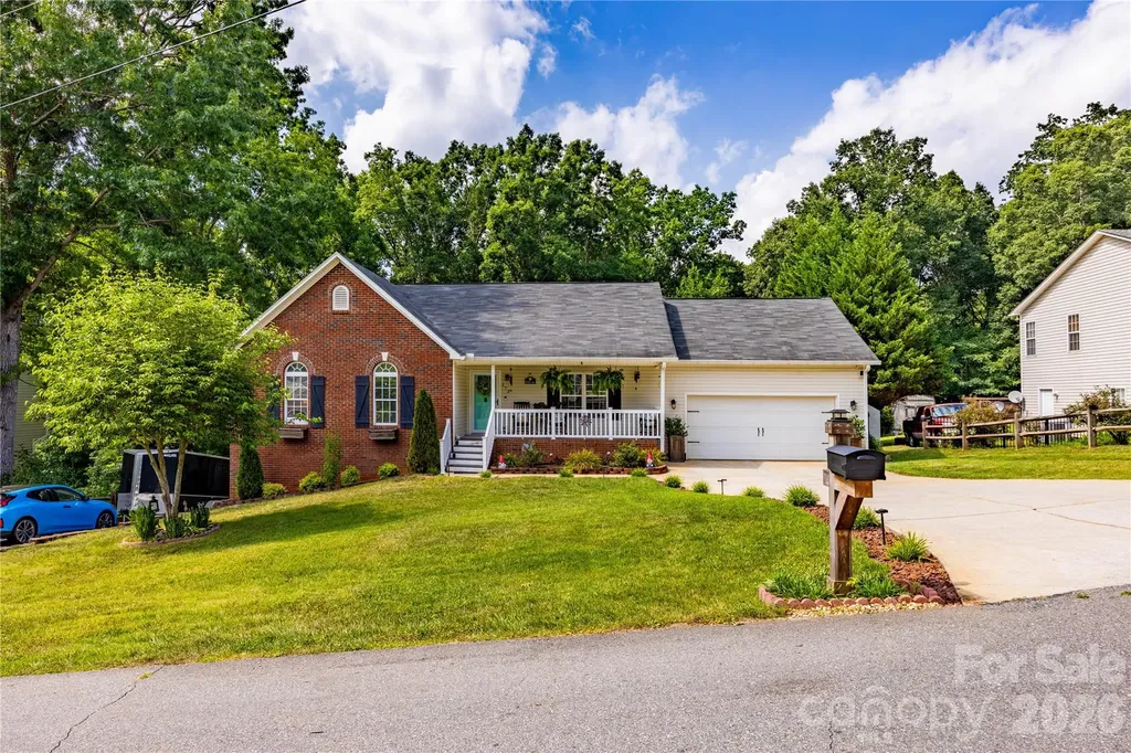 173 Ruthaven Drive Bessemer City NC 28016