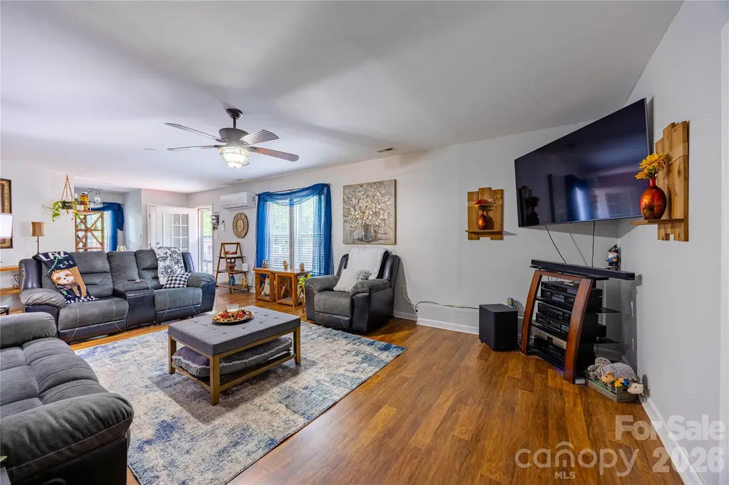 173 Ruthaven Drive Bessemer City NC 28016
