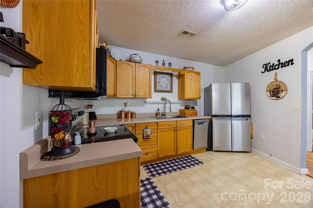 173 Ruthaven Drive Bessemer City NC 28016