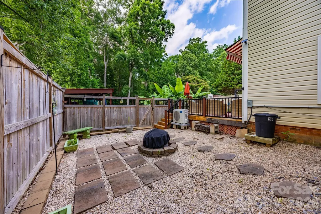 173 Ruthaven Drive Bessemer City NC 28016