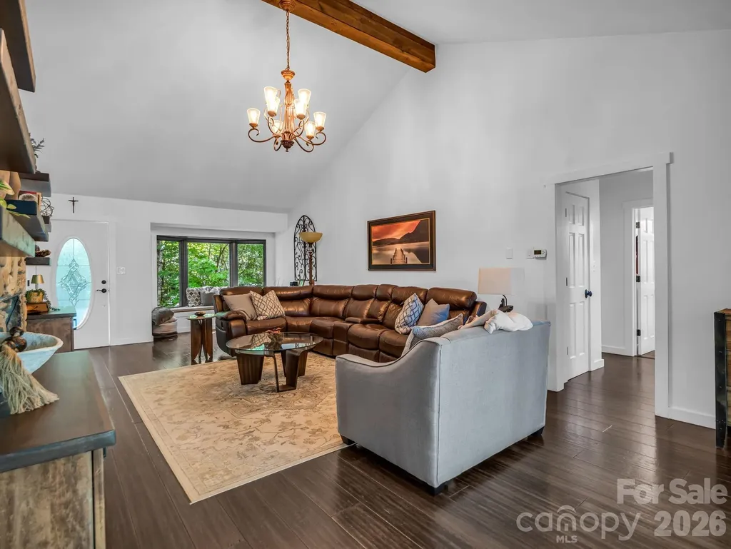 242 Wahuhu Court Brevard NC 28712