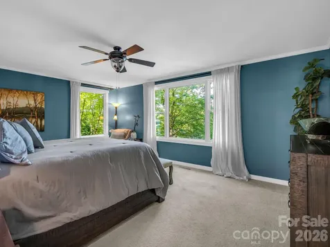 242 Wahuhu Court Brevard NC 28712