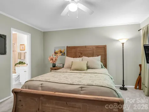 242 Wahuhu Court Brevard NC 28712