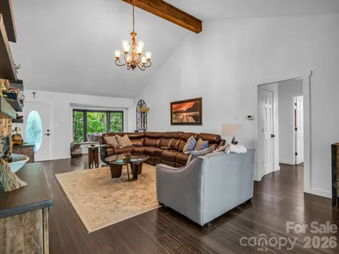242 Wahuhu Court Brevard NC 28712