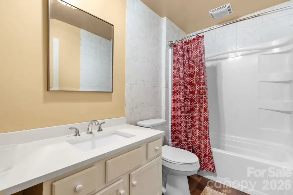 828 Manchester Street SW Lenoir NC 28645