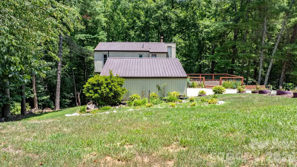 828 Manchester Street SW Lenoir NC 28645